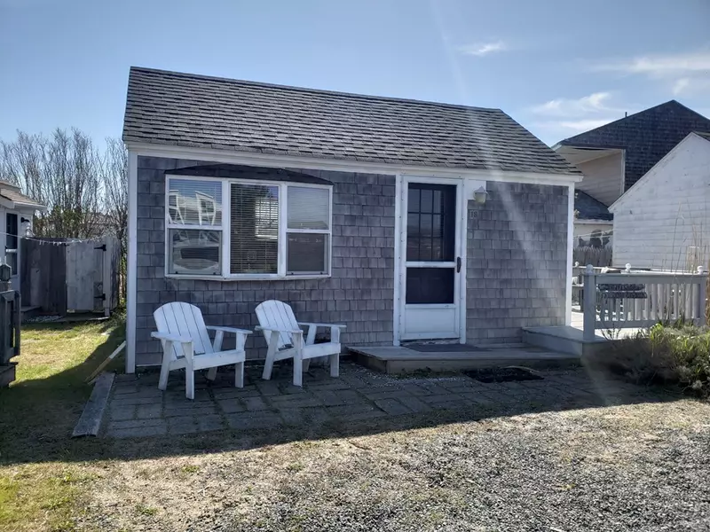 963 Commercial St #18, Provincetown, MA 02657