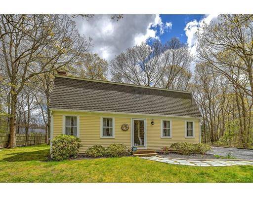 61 Gully Ln, Sandwich, MA 02563