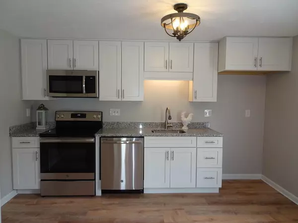 28 Crescent Street #28, Northbridge, MA 01588