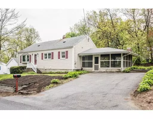 287 Bouchard Ave, Dracut, MA 01826