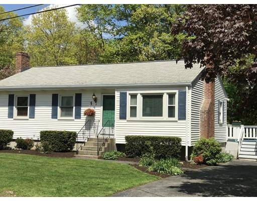 2 Lee Lane, Medway, MA 02053