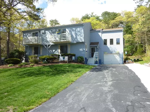 30 Heritage Dr #30, Bourne, MA 02532