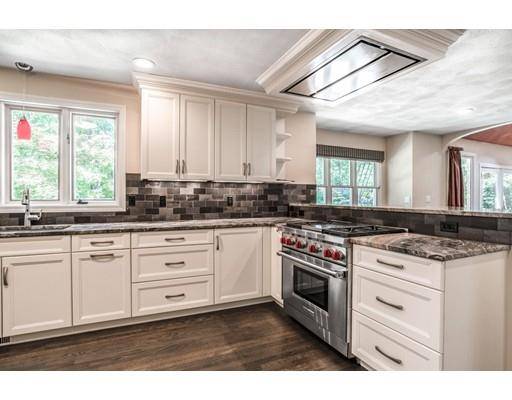 Framingham, MA 01702,19 Lantern Rd
