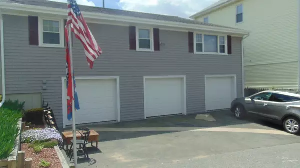 35 Jones #3, Fall River, MA 02720