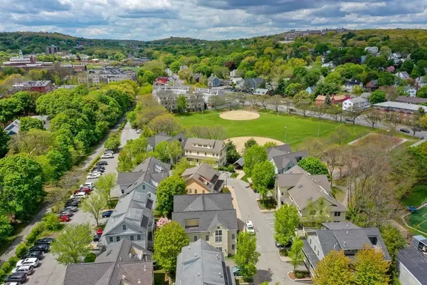 Arlington, MA 02474,7 Russell Pl #7