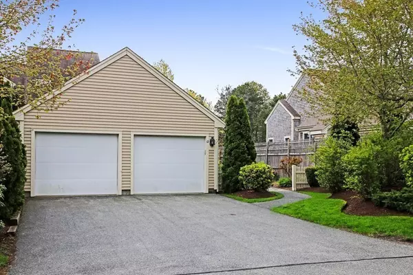 Plymouth, MA 02360,12 Hutchens Mews #12