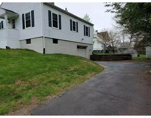 East Longmeadow, MA 01028,101 Braeburn Rd
