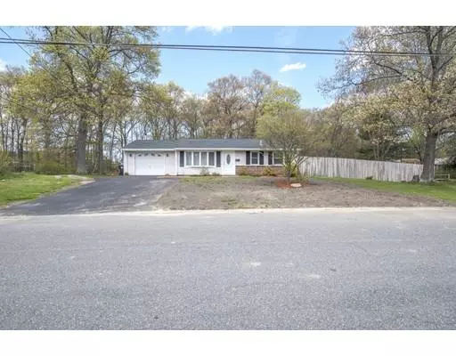 19 Waleco Rd, Brockton, MA 02302