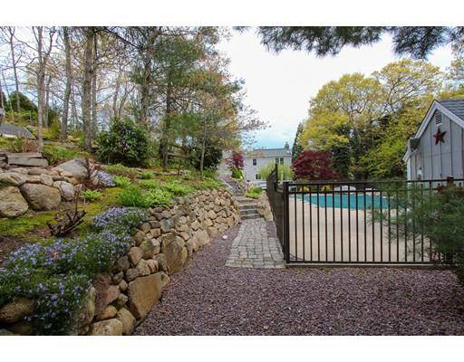 Barnstable, MA 02648,29 Appaloosa Way