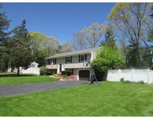 North Attleboro, MA 02760,28 Mary Kennedy Dr