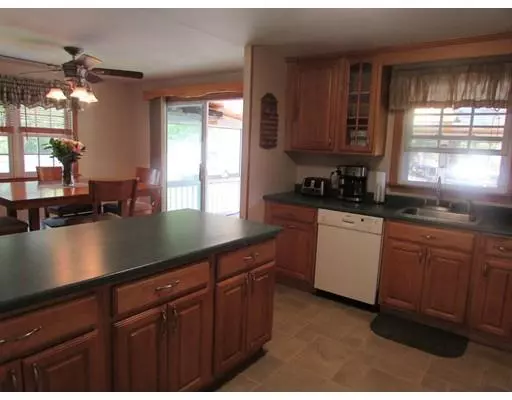 North Attleboro, MA 02760,28 Mary Kennedy Dr