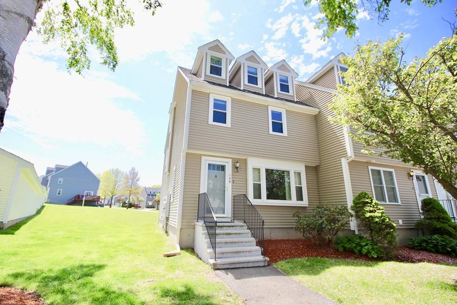 149 Merrimack Meadows Lane #149, Tewksbury, MA 01876