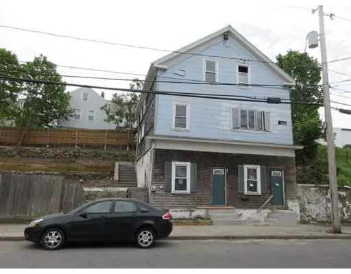 2051 N Main St, Fall River, MA 02720