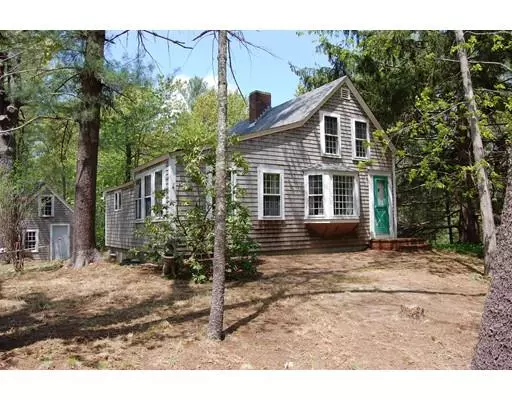 38 Laurel St, Duxbury, MA 02332