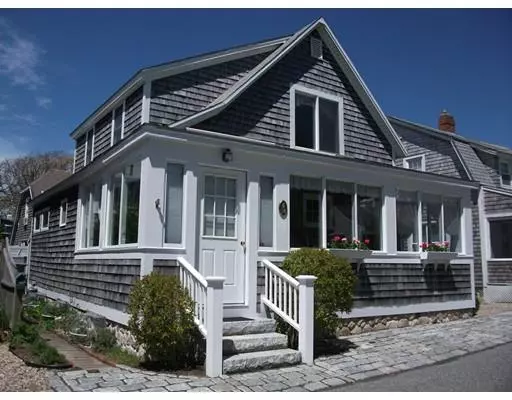 18 Central Ave, Harwich, MA 02646