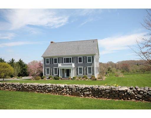 50 Pardon Hill Rd, Dartmouth, MA 02748