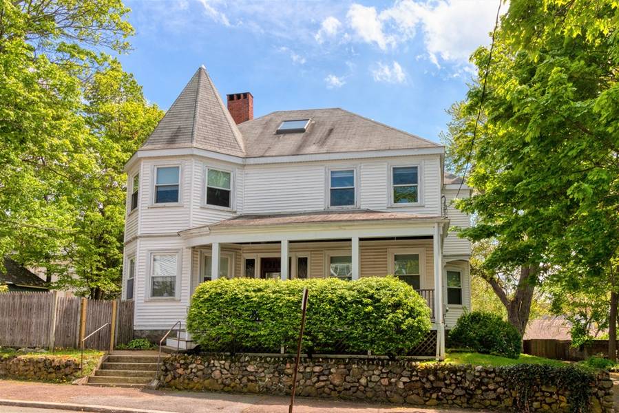 6 Summer St #2, Beverly, MA 01915