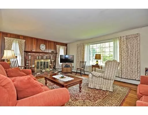 East Brookfield, MA 01515,111 Lashaway Drive Cir