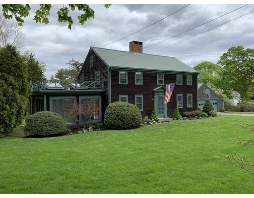 32 Harrison St, Duxbury, MA 02332