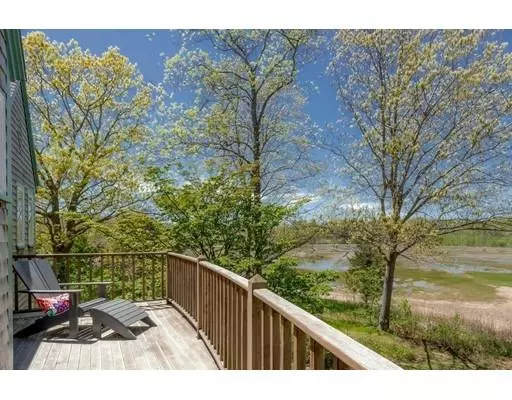 Ipswich, MA 01938,218 Argilla Rd