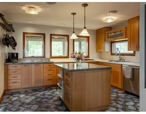 Ipswich, MA 01938,218 Argilla Rd