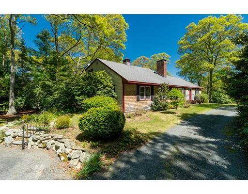 398 River Road, Westport, MA 02790