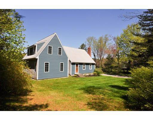 42 Prospect Rd, Plympton, MA 02367