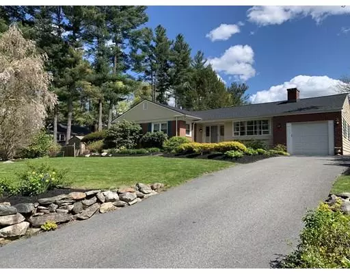 1 Greenwood Lane, Acton, MA 01720