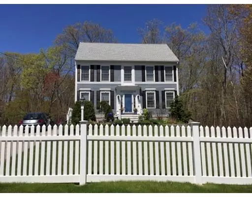 13 Old County Rd, Salisbury, MA 01952