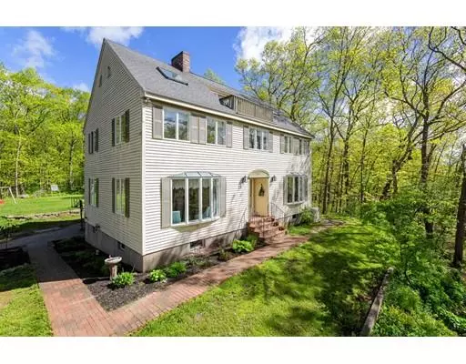 162 Hay St, Newbury, MA 01951