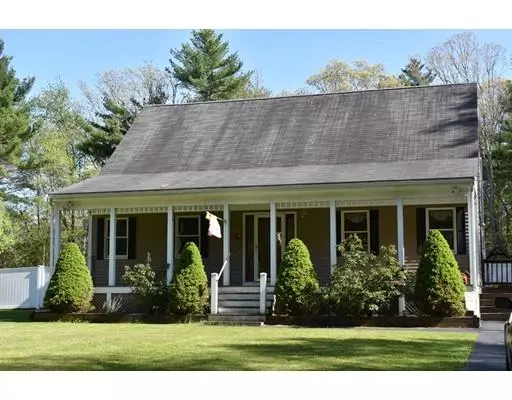 110 Hathaway Road, Acushnet, MA 02743