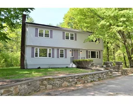 142 Oak St, Norton, MA 02766