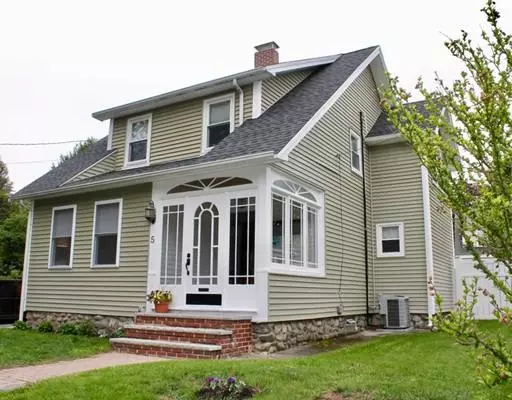 5 Bent Ave, Maynard, MA 01754