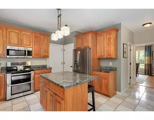 Milford, MA 01757,29 Mill Pond Cir