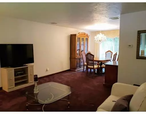 West Bridgewater, MA 02379,22 Crescent St