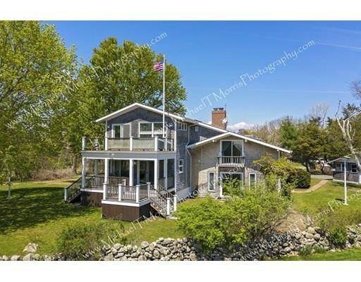 16 Stoney Brook Lane, Dartmouth, MA 02748