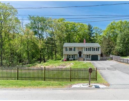 90 Autumn Lane, Tewksbury, MA 01876