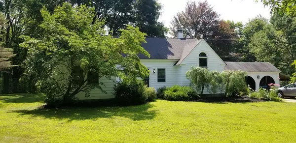 108 North Rd, Hardwick, MA 01037