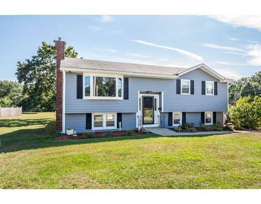 141 Shawsheen St, Tewksbury, MA 01876