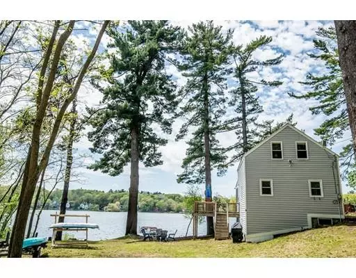 Methuen, MA 01844,4 Ridgewood Lane