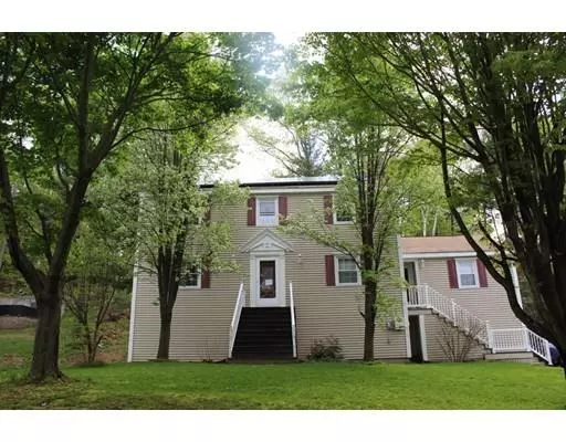 29 West End Ave, Gardner, MA 01440