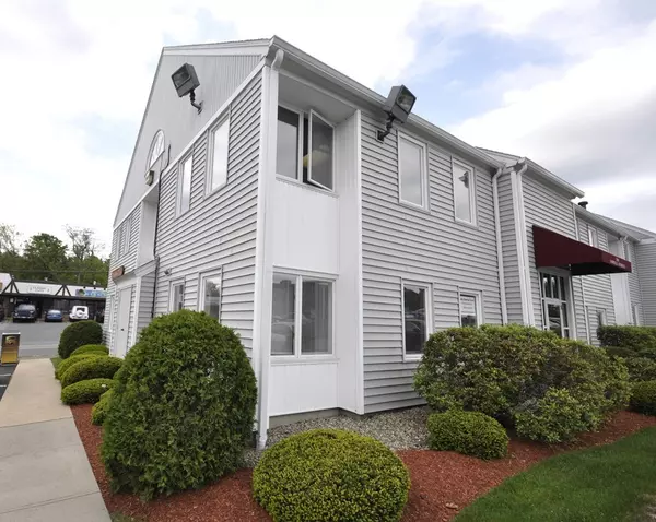 Wakefield, MA 01880,384 Lowell St. #2106A-206B