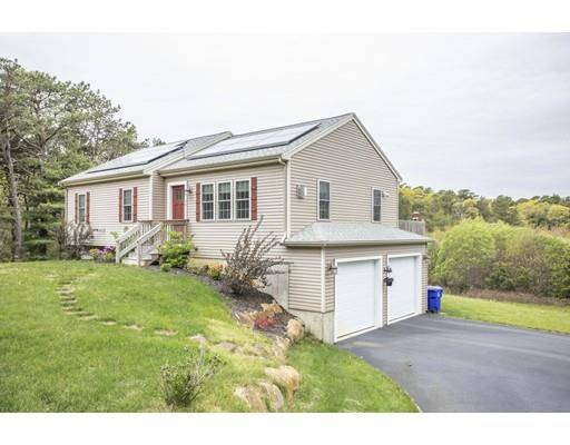 Bourne, MA 02532,38 Church Ln