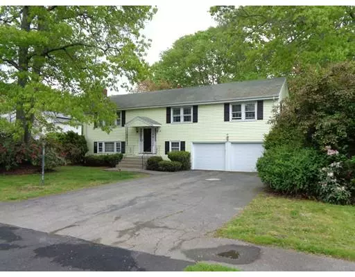 29 Blackberry Lane, Framingham, MA 01701