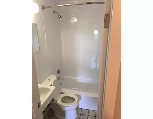 West Boylston, MA 01583,591 Prospect St