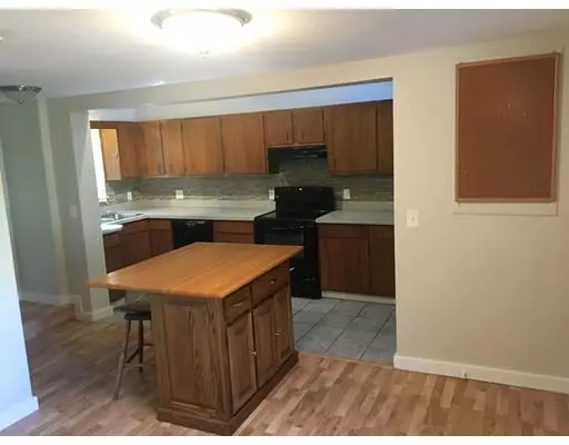 West Boylston, MA 01583,591 Prospect St