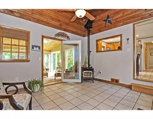 North Attleboro, MA 02760,125 Westside Ave