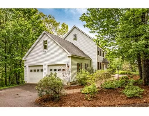 Pepperell, MA 01463,4 April Ln