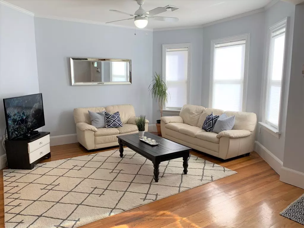 Boston, MA 02127,633 Dorchester Ave #1