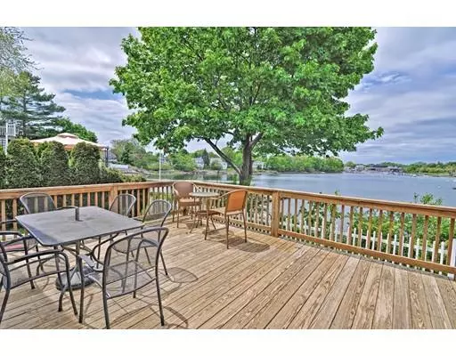 Danvers, MA 01923,22 Riverside St